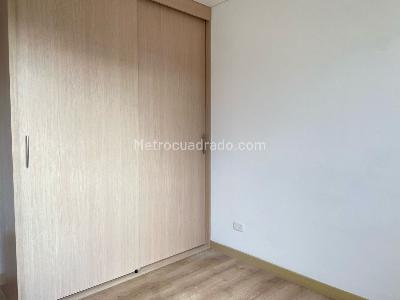 Apartamento de 3 alcobas en arriendo en Sabaneta, Sabaneta, 105 m² · foto 13 de 20