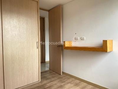 Apartamento de 3 alcobas en arriendo en Sabaneta, Sabaneta, 105 m² · foto 17 de 20