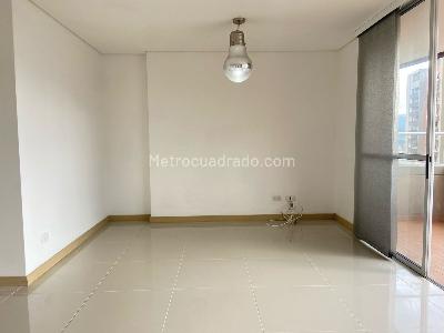 Apartamento de 3 alcobas en arriendo en Sabaneta, Sabaneta, 105 m² · foto 3 de 20