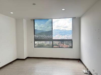 Apartamento en venta en Envigado, Envigado · foto 8 de 18