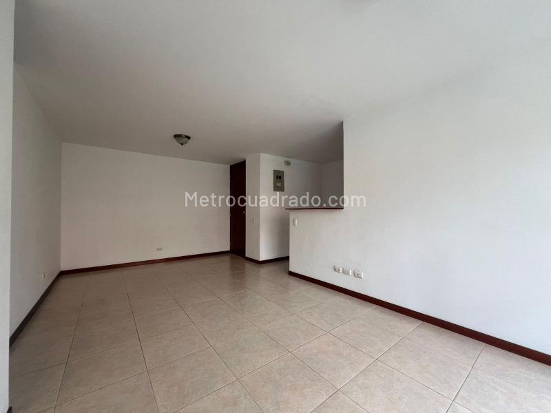 Cozy 3BR Apartment in Envigado - 2