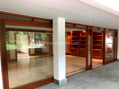 Apartamento en venta en El Poblado, Medellín · foto 9 de 11