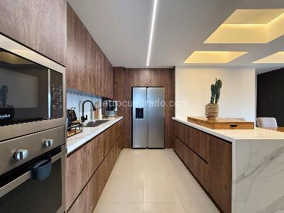 Apartamento en venta en El Poblado, Medellín · foto 6 de 19