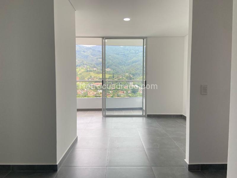 Piso – Sabaneta, San Isidro - Vista 2