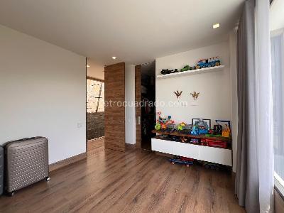 Casa de 3 alcobas en arriendo en Envigado, Envigado, 480 m² · foto 10 de 20