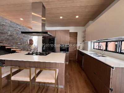 Casa de 3 alcobas en arriendo en Envigado, Envigado, 480 m² · foto 5 de 20