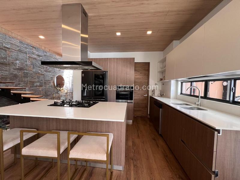 Casa – Envigado, El Peñasco - Más