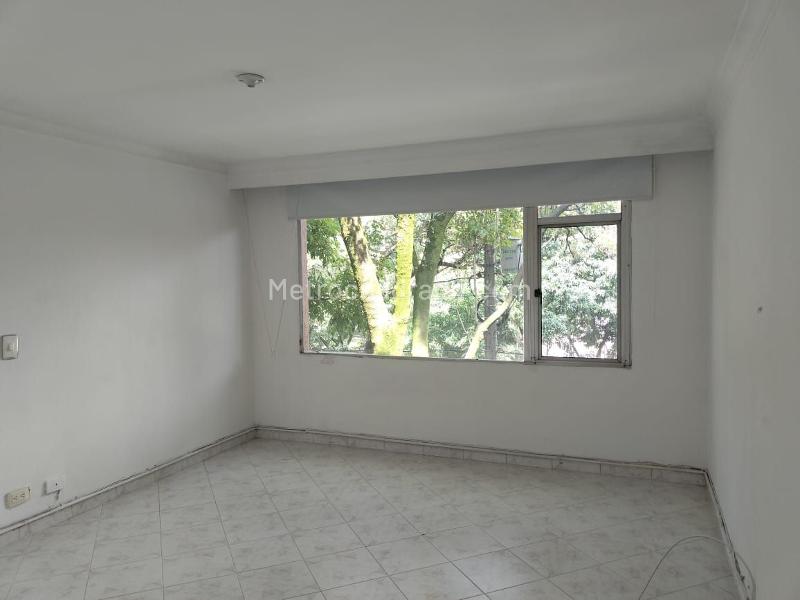 Apartamento Amplio de 3 Alcobas en El Poblado, Zona Tranquila - 9