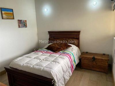 Casa de 3 alcobas en venta en Envigado, Envigado, 315 m² · foto 10 de 16