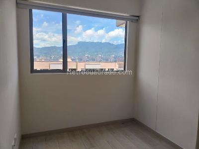 Apartamento de 3 alcobas en arriendo en Envigado, Envigado, 76 m² · foto 10 de 16