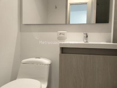 Apartamento de 3 alcobas en arriendo en Envigado, Envigado, 76 m² · foto 15 de 16