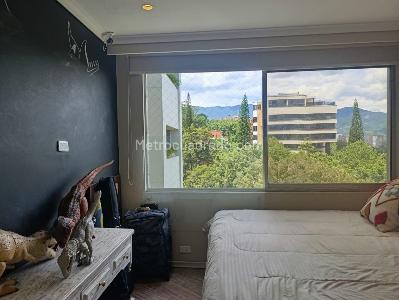 Apartamento de 3 alcobas en venta en San Lucas, Medellín, 200 m² · foto 12 de 18