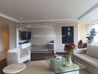 Apartamento de 3 alcobas en venta en San Lucas, Medellín, 200 m² · foto 3 de 18