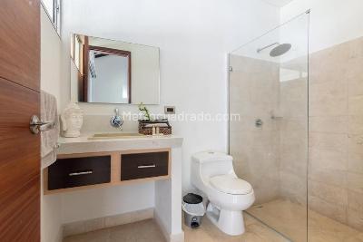 Casa de 5 alcobas en venta en Envigado, Envigado, 500 m² · foto 11 de 19