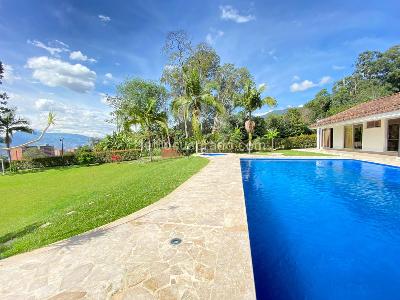 Casa de 5 alcobas en venta en Envigado, Envigado, 500 m² · foto 19 de 19