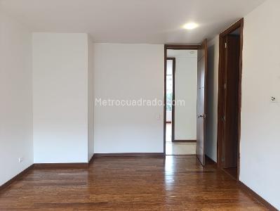 Apartamento en arriendo en El Poblado, Medellín · foto 10 de 19