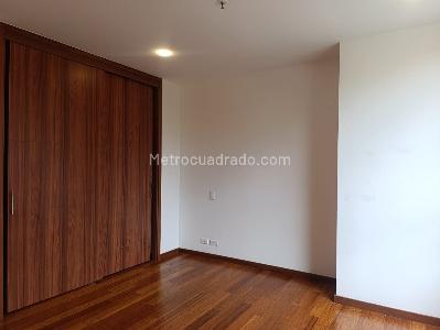 Apartamento en arriendo en El Poblado, Medellín · foto 14 de 19