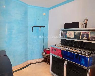 Apartamento en venta en El Poblado, Medellín · foto 11 de 17