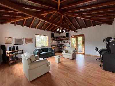 Casa de 3 alcobas en venta en Envigado, Envigado, 425 m² · foto 10 de 20