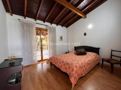 Casa de 3 alcobas en venta en Envigado, Envigado, 425 m² · foto 14 de 20