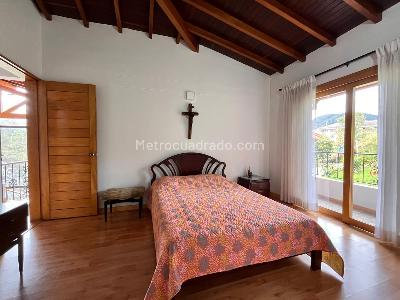Casa de 3 alcobas en venta en Envigado, Envigado, 425 m² · foto 16 de 20
