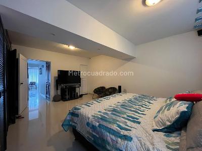 Casa de 3 alcobas en venta en El Poblado, Medellín, 180 m² · foto 5 de 17