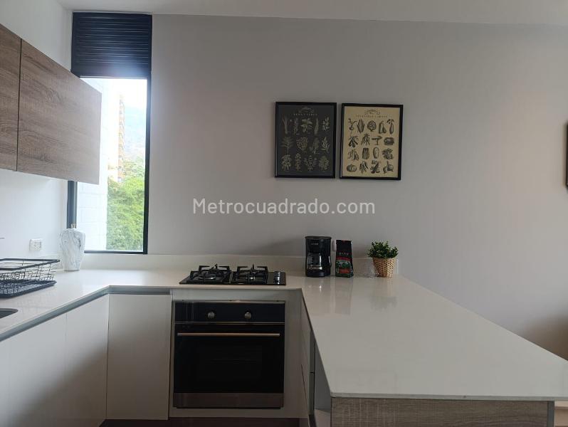 Furnished Studio Apartment with Jacuzzi in El Poblado - 8