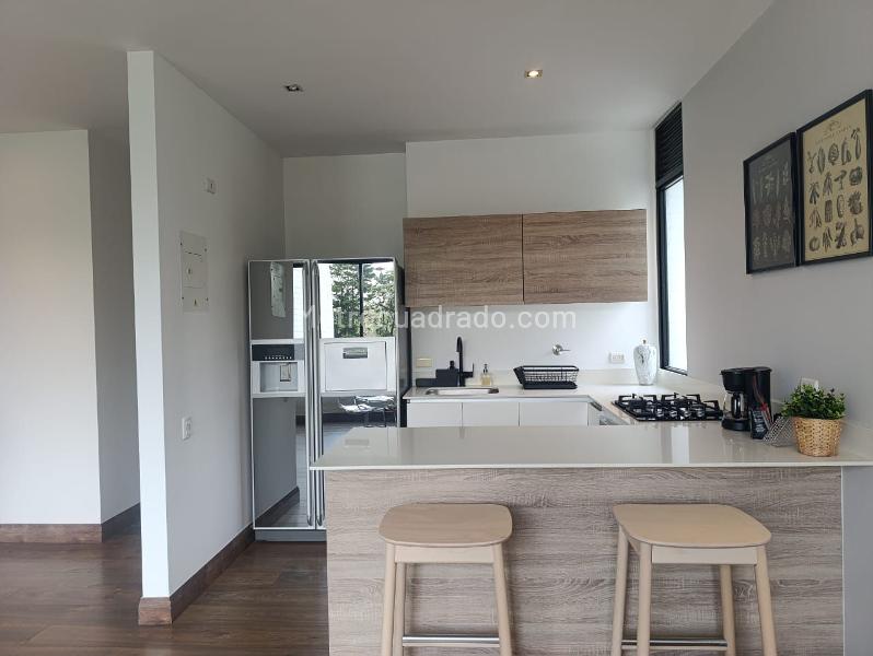 Furnished Studio Apartment with Jacuzzi in El Poblado - 9