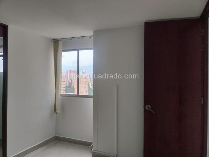 2BR Apartment with Pool in El Poblado - 7