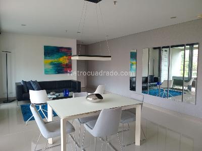 Apartamento en venta en El Poblado, Medellín · foto 4 de 15