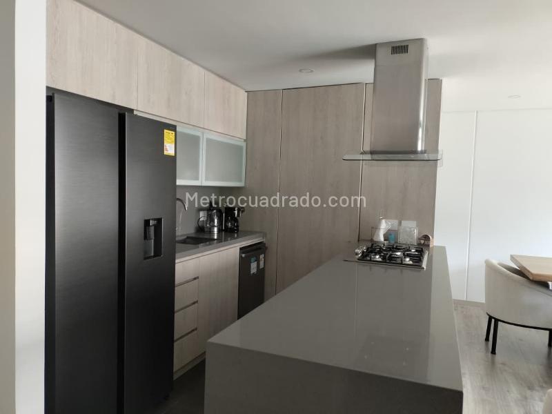 Apartamento Amoblado de 2 Alcobas en El Poblado (3 Baños) - 6