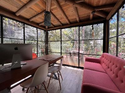 Casa de 5 alcobas en venta en Envigado, Envigado, 872 m² · foto 10 de 20