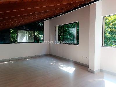 Casa de 3 alcobas en venta en El Poblado, Medellín, 150 m² · foto 10 de 20