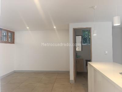 Casa de 3 alcobas en venta en El Poblado, Medellín, 150 m² · foto 3 de 20