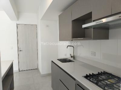 Apartamento de 3 alcobas en arriendo en Envigado, Envigado, 73 m² · foto 7 de 17