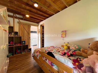 Casa de 5 alcobas en venta en Envigado, Envigado, 340 m² · foto 14 de 20