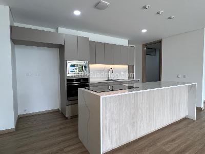 Apartamento de 3 alcobas en venta en Rionegro, Rionegro, 166 m² · foto 2 de 15