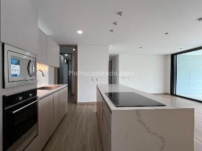 Apartamento de 3 alcobas en venta en Rionegro, Rionegro, 166 m² · foto 3 de 15