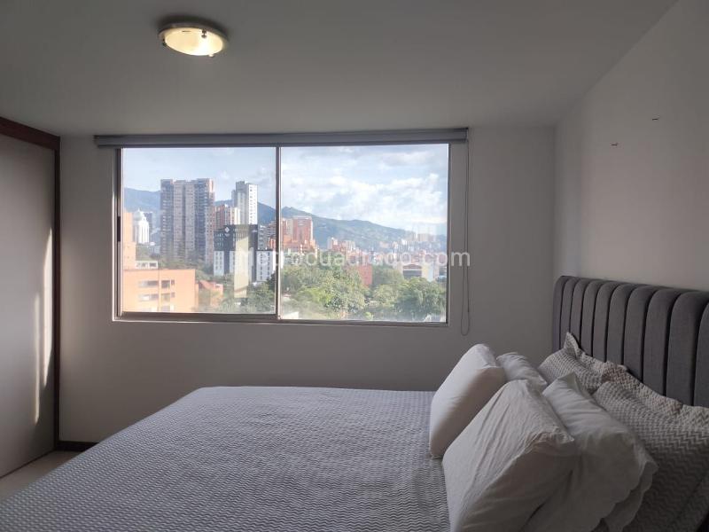 Apartamento Amoblado de 2 Alcobas con Balcón y Parqueadero Cubierto en El Poblado - 9