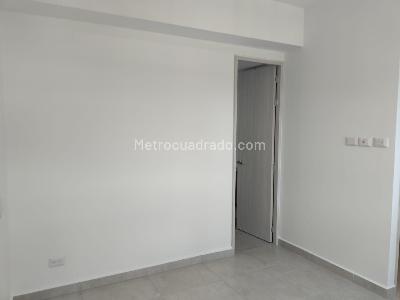 Apartamento de 3 alcobas en arriendo en Envigado, Envigado, 77 m² · foto 10 de 17