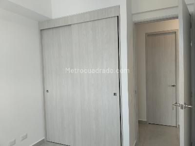 Apartamento de 3 alcobas en arriendo en Envigado, Envigado, 77 m² · foto 12 de 17