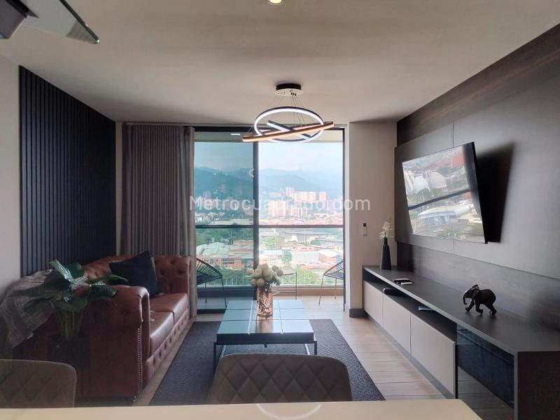 2BR Apartment in ENVIGADO (73 m²) - 2