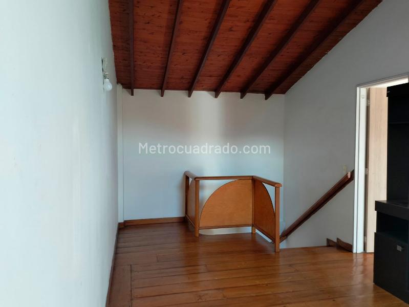 Apartamento Elegante de 3 Alcobas y 3 Baños en El Poblado - 8