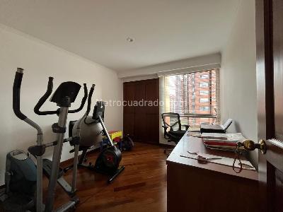 Apartamento de 3 alcobas en venta en El Poblado, Medellín, 167 m² · foto 13 de 17