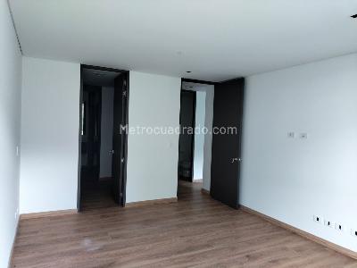 Apartamento de 3 alcobas en venta en El Poblado, Medellín, 117 m² · foto 10 de 20