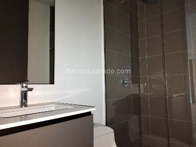 Apartamento de 3 alcobas en venta en El Poblado, Medellín, 117 m² · foto 18 de 20