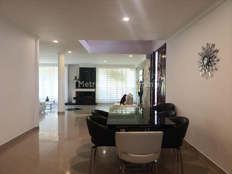 Furnished 4BR House with Jacuzzi in El Poblado - 4