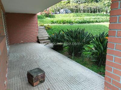 Casa en arriendo en El Poblado, Medellín · foto 18 de 18