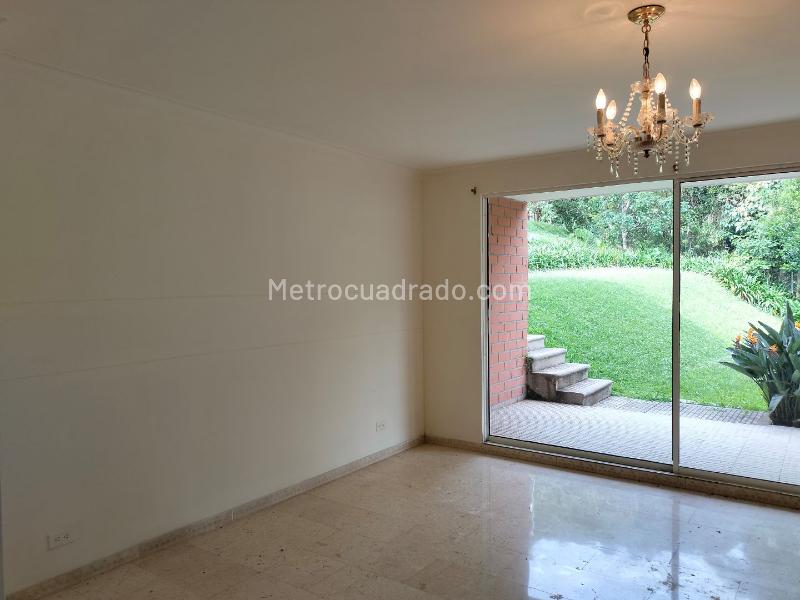 Elegant 4BR House with Garden in El Poblado