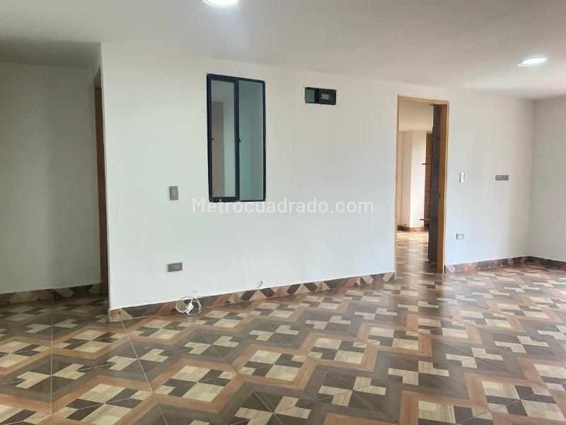 3BR Apartment for Rent in Sabaneta, Gated Complex - 2